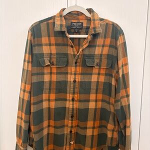 Men’s Med Filson Flannel Shirt